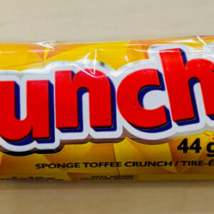 Cadbury Crunchie Chocolatey Candy Bars, 44 G (Canada)