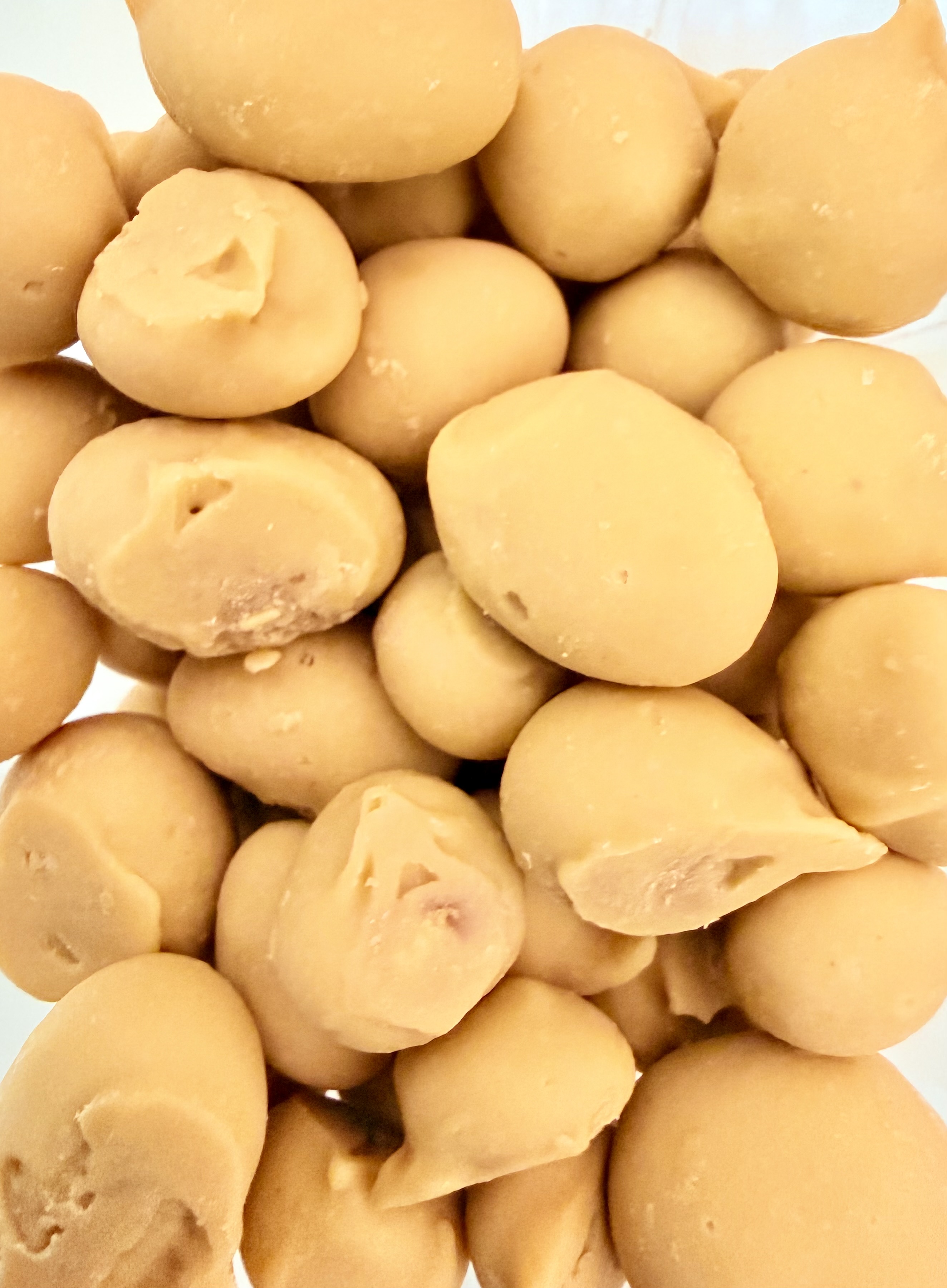 Zachary Maple Nut Peanuts
